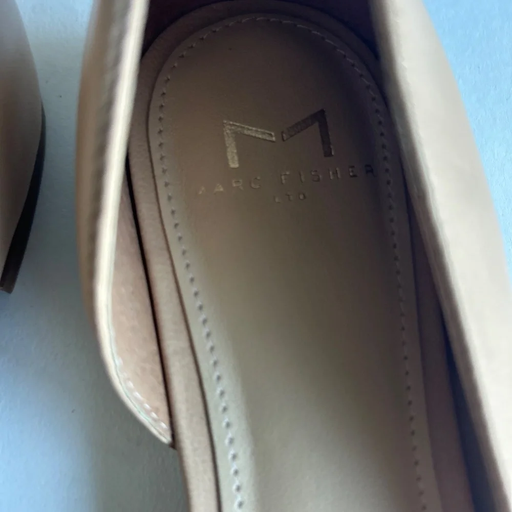 Marc Fisher Cream Leather Point Toe Flats size 6 - Picture 6 of 12